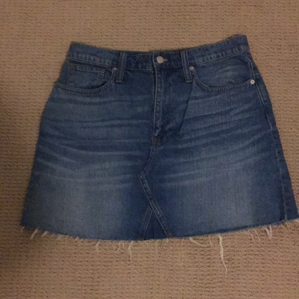Made well denim skirt